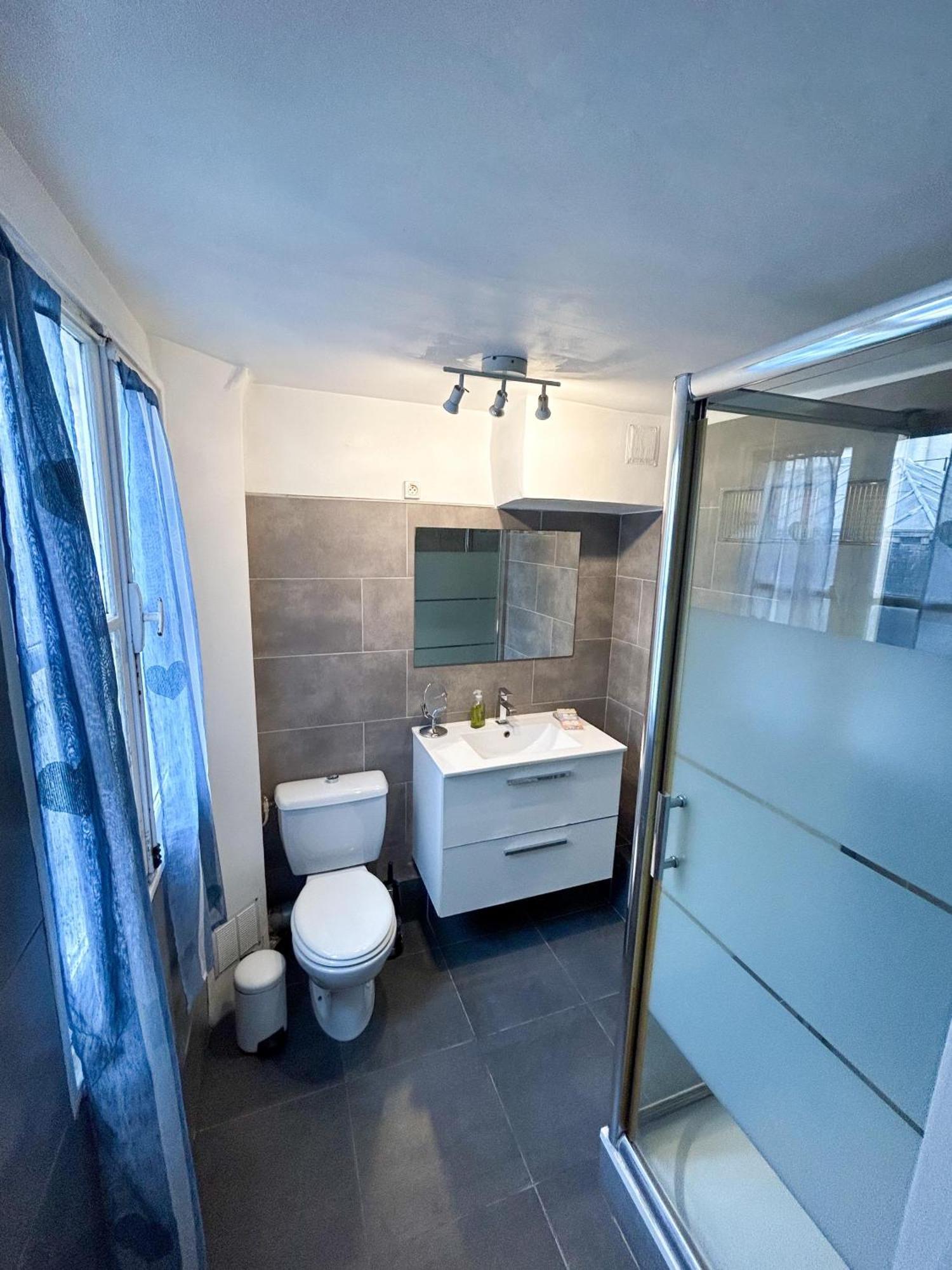 Spacious Apartment In Montparnasse París Exterior foto